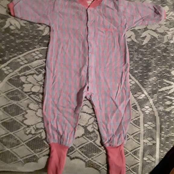 Snugabye Vintage BabyGirl 12M Pnk&Prpl Plaid Onsie - Picture 4 of 11